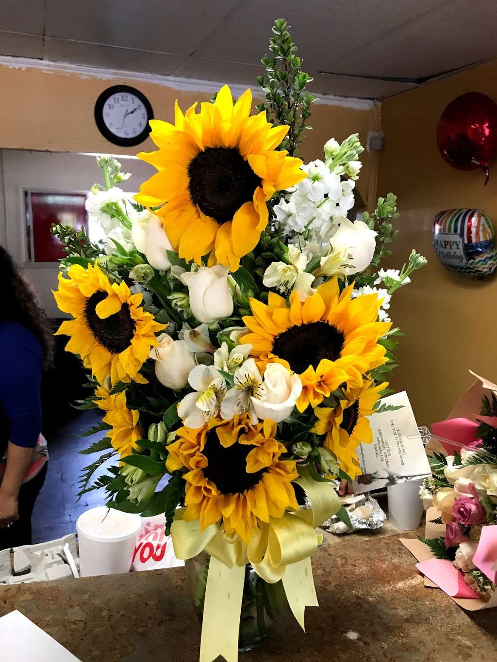 Jimmys Flower Arrangements | 722 E South St, Long Beach, CA 90805 | Phone: (562) 612-0901