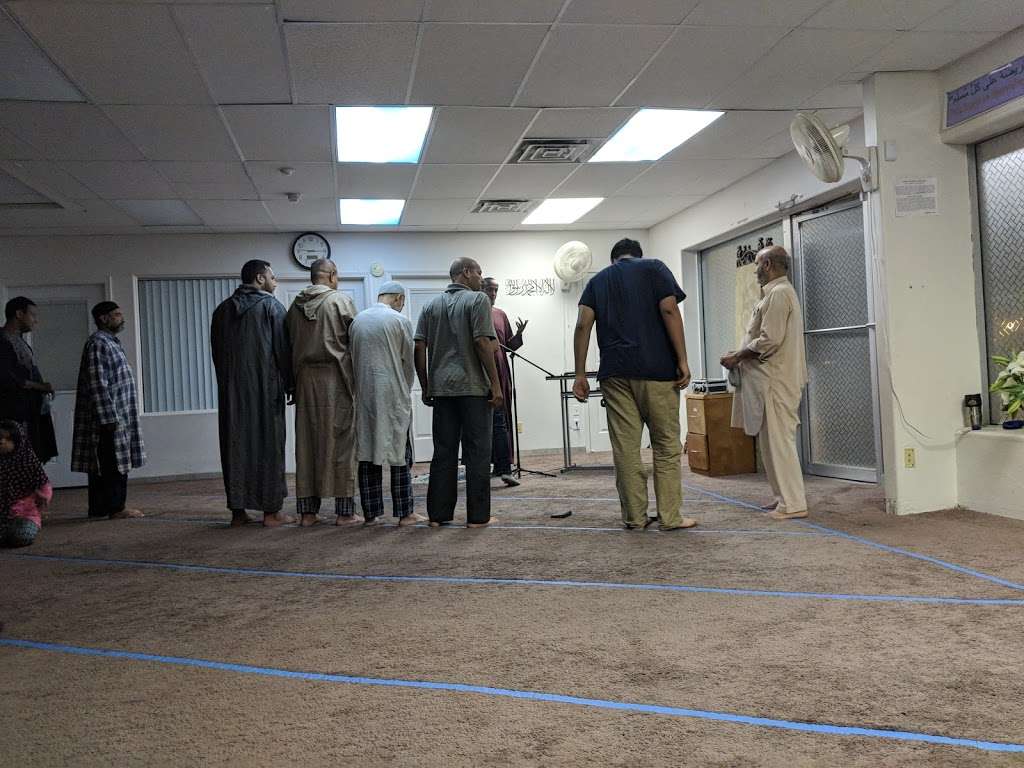 Islamic Center of Laveen (Lavern Masjid) | 5099 W Dobbins Rd #1, Laveen Village, AZ 85339, USA | Phone: (602) 237-2666