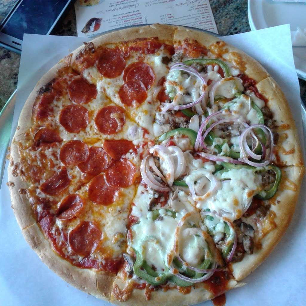 Liberty Square Pizza & Restaurant | 398 2nd Ave, Phoenixville, PA 19460, USA | Phone: (610) 983-9570