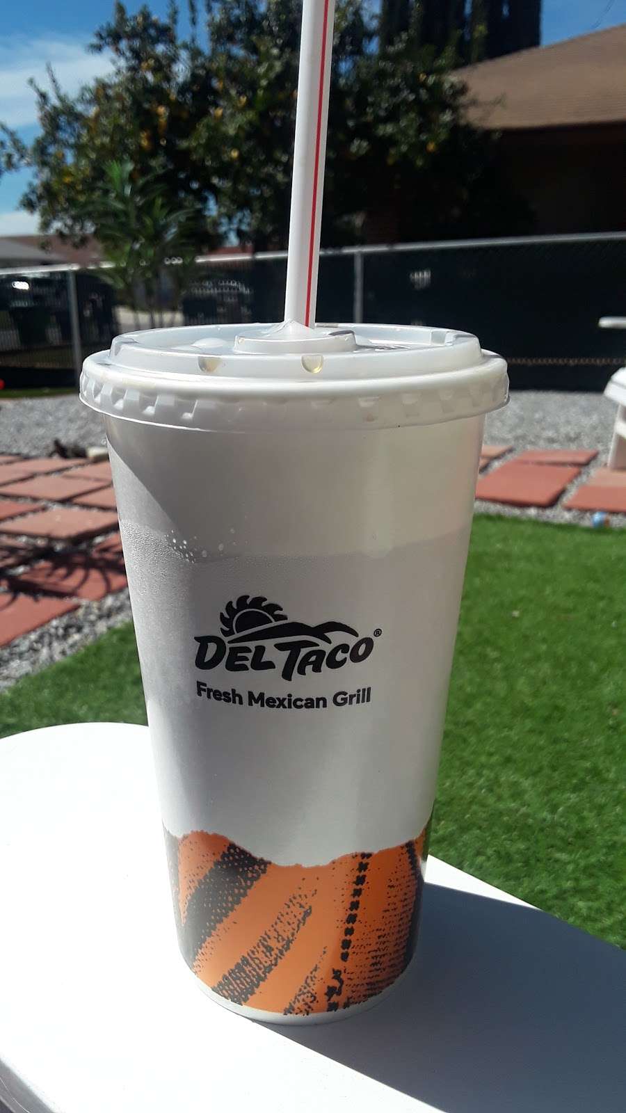 Del Taco | 25024 Alessandro Blvd, Moreno Valley, CA 92553, USA | Phone: (951) 924-4435