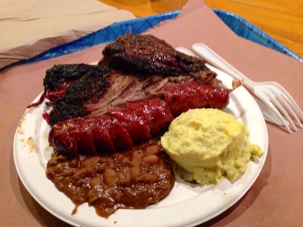 Thomas Bar-B-Q | (I45), 5594 North Fwy, Houston, TX 77076, USA | Phone: (713) 697-5033