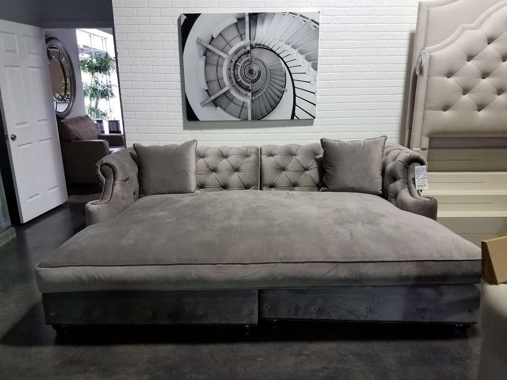 Crawfords Furniture | 4907 Brazosport Blvd N, Clute, TX 77531, USA | Phone: (979) 265-6145