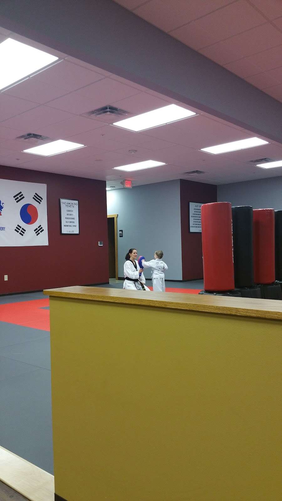 J. K. Lee Black Belt Academy | 5301 S 108th St, Hales Corners, WI 53130, USA | Phone: (414) 529-5551