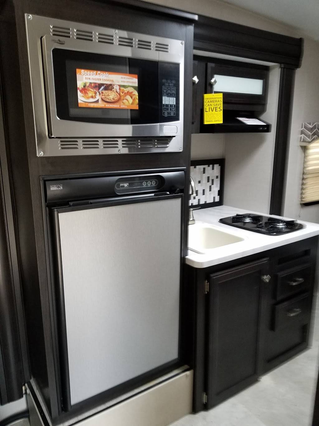 Optimum RV | 7400 US-441, Ocala, FL 34480, USA | Phone: (352) 622-2886