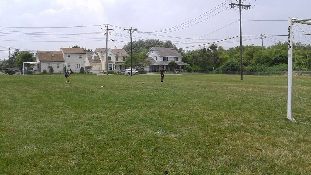 Lafayette Avenue School Yard | Ventnor City, NJ 08406, USA