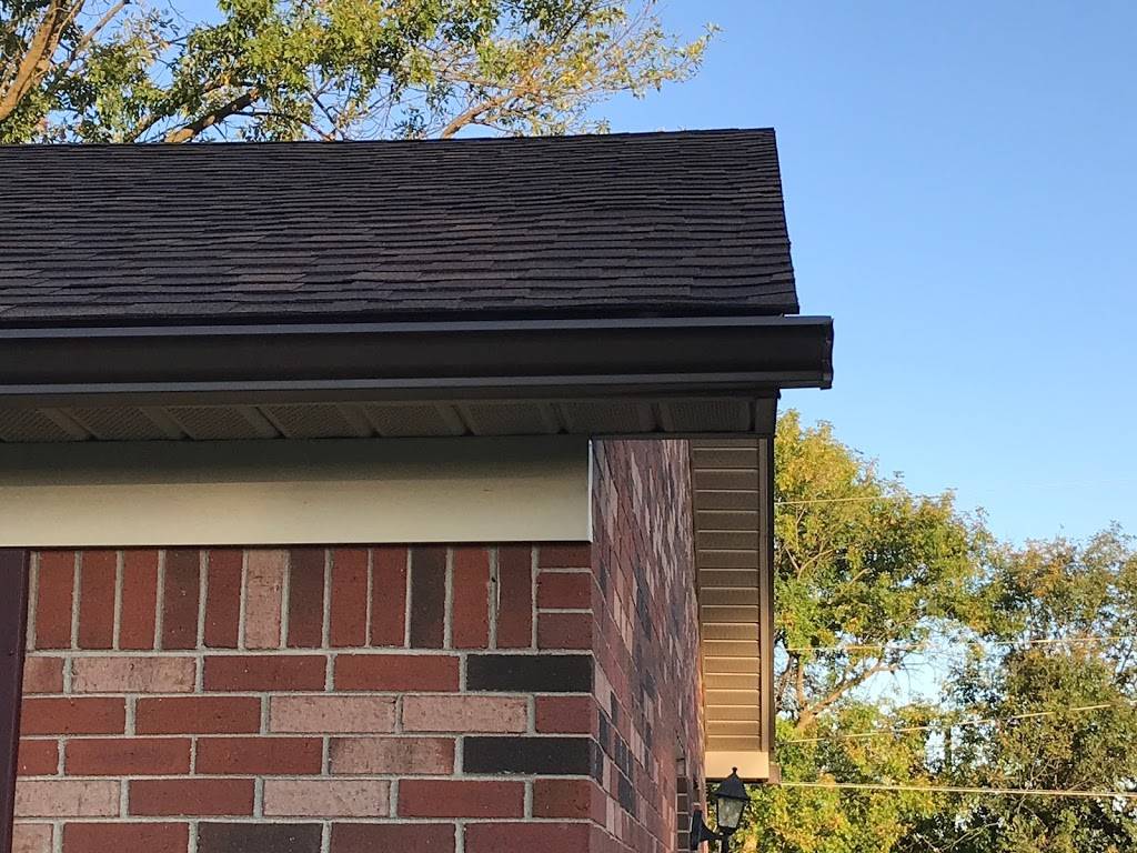 David Fox Roofer | 1110 E 10th St, Jeffersonville, IN 47130 | Phone: (502) 827-9078