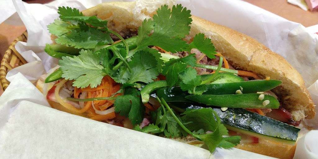 Nus Wood Fire Grill Banh Mi & Tapioca | 1711 E Broadway St, Pearland, TX 77581 | Phone: (281) 612-2623