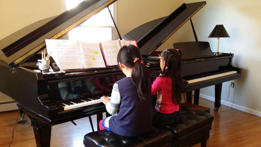 Keys in Motion Piano Studio | Piano Lessons | 3943 Glen Dr, Doylestown, PA 18902, USA | Phone: (215) 230-8555