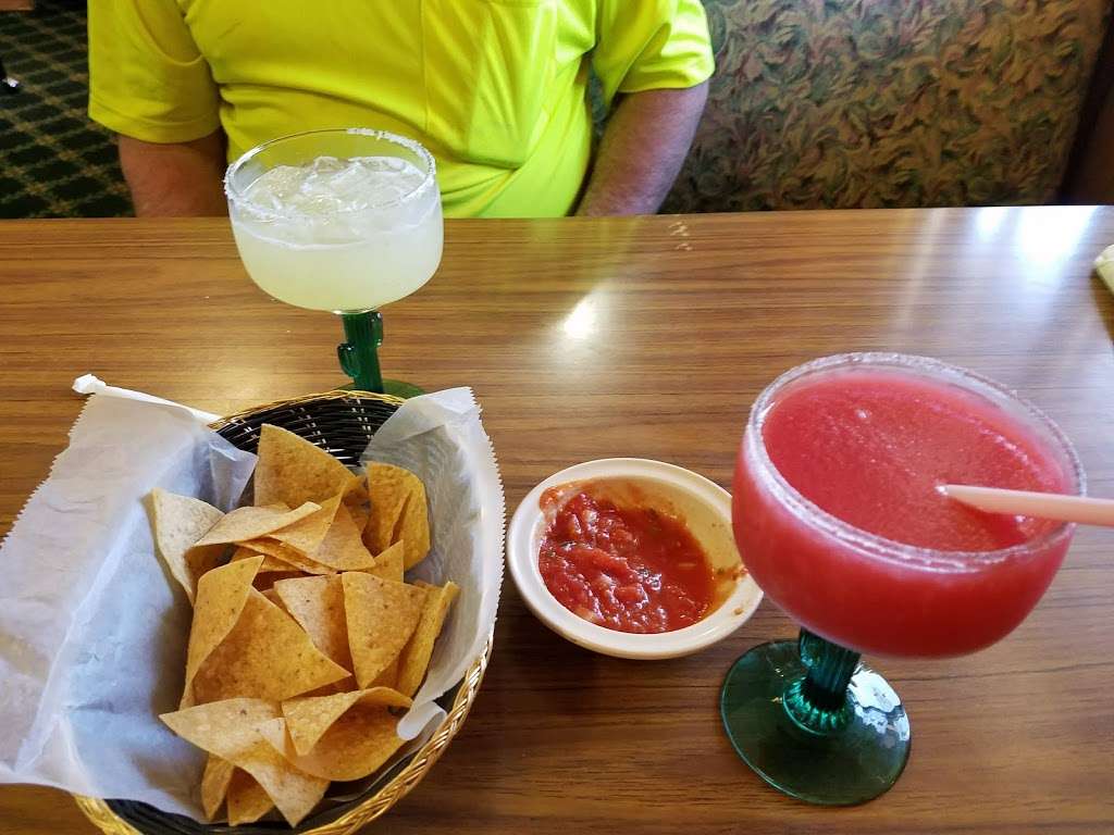 Sol De Mexico | 507 Main St, Mukwonago, WI 53149 | Phone: (262) 363-1564