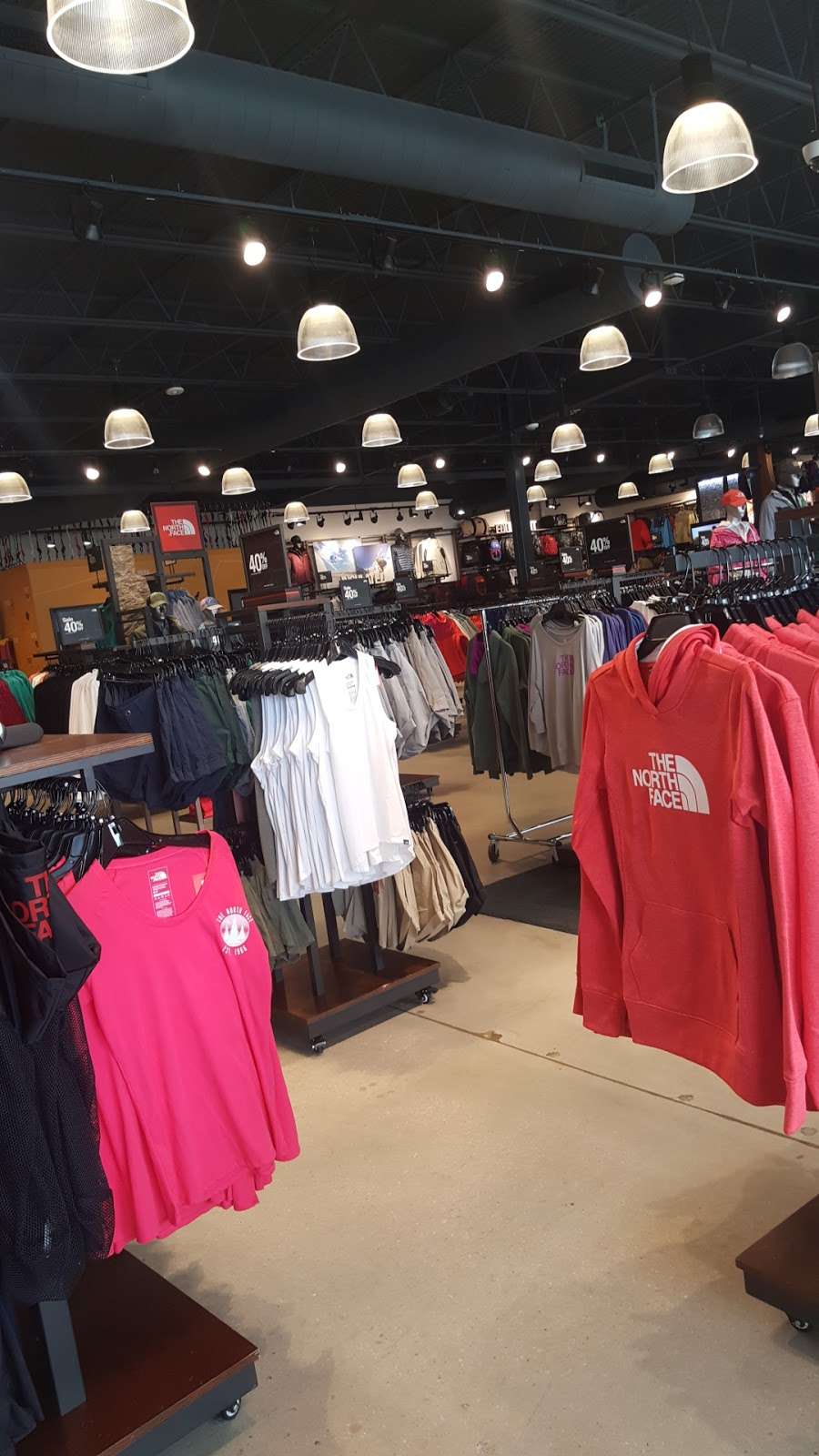 The North Face Outlet | 36706 Bayside Outlet Dr, Rehoboth Beach, DE 19971, USA | Phone: (302) 227-3203