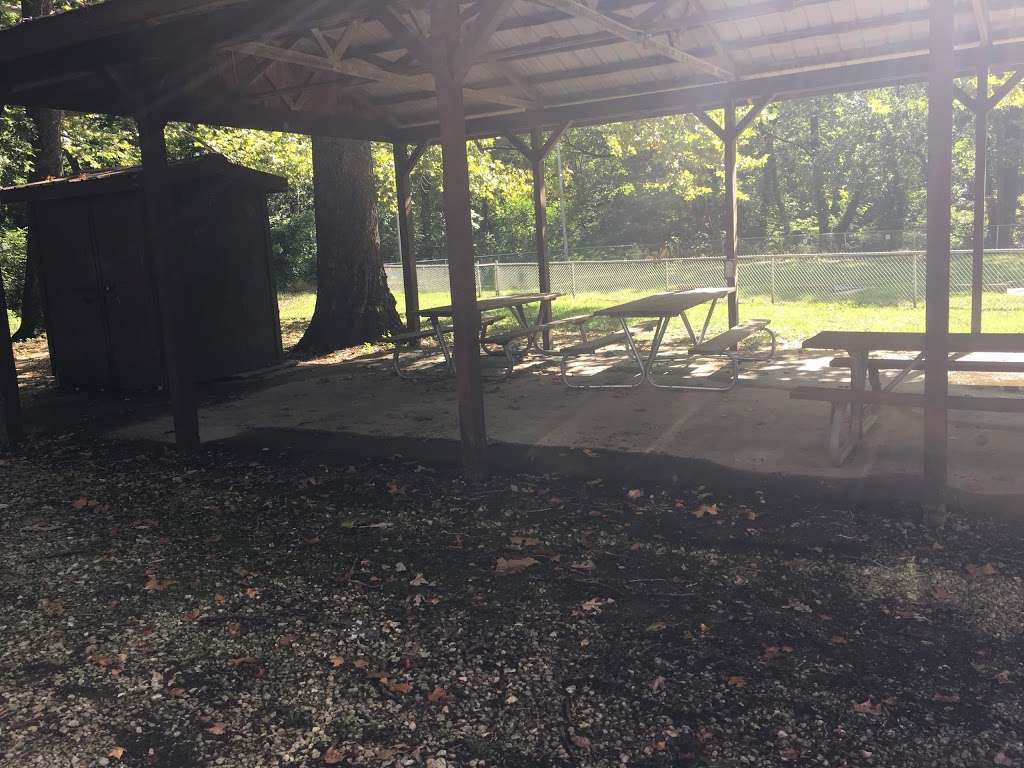 South Park | 246 Shadyside Ave, Bonner Springs, KS 66012, USA | Phone: (913) 422-7010