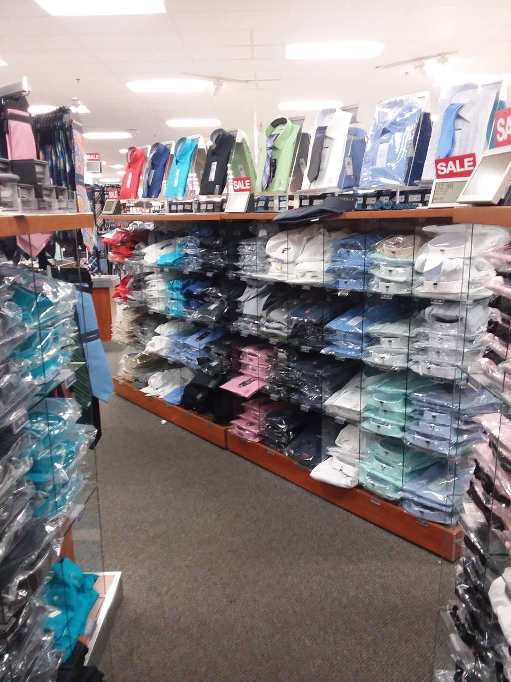 Kohls York East | 2600 Pleasant Valley Rd, York, PA 17402, USA | Phone: (717) 755-5218