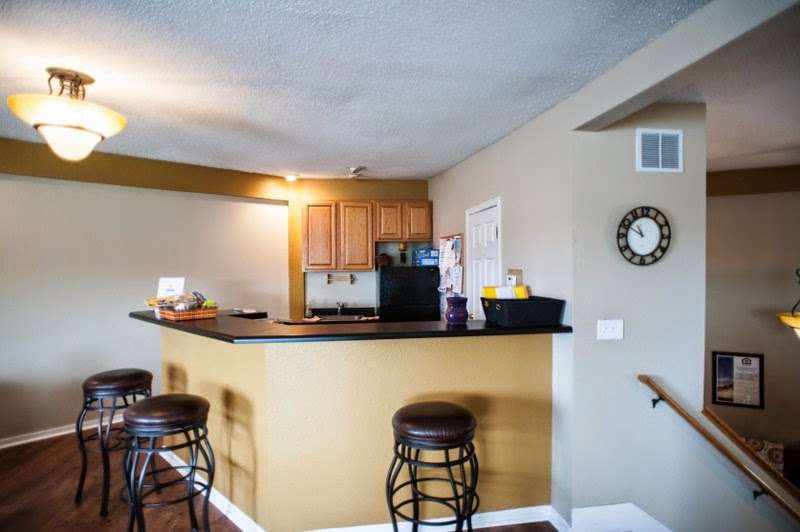 Regency North Apartments | 6024 N Jefferson St, Kansas City, MO 64118 | Phone: (800) 919-4951