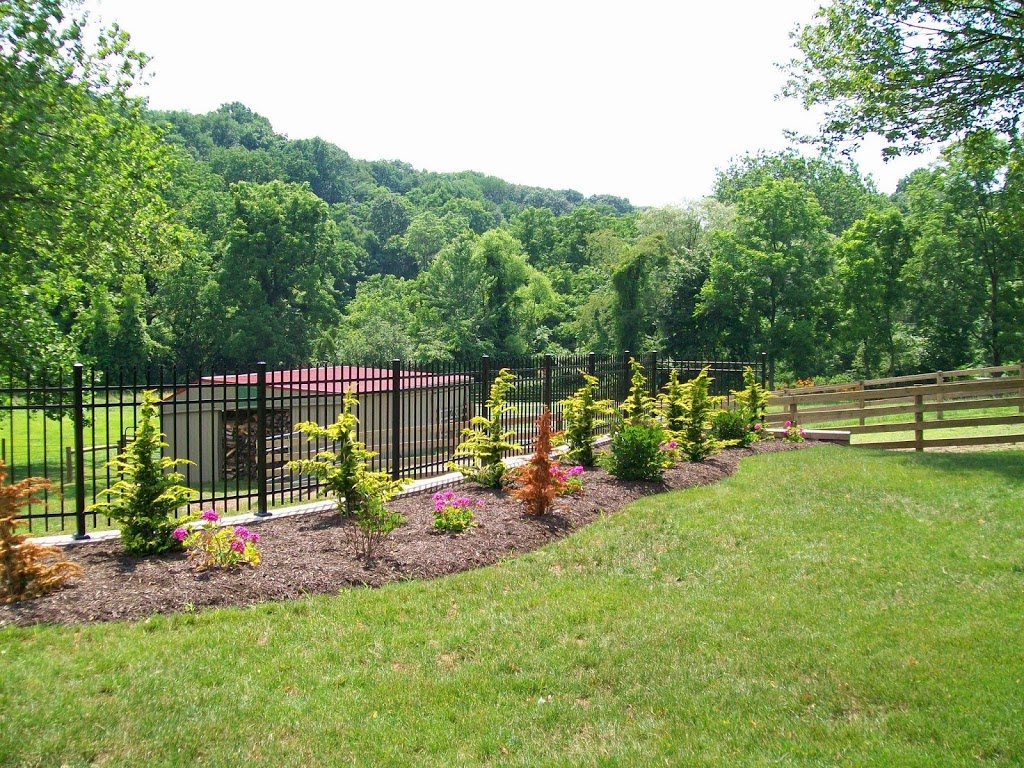 New Holland Fence LLC | 905 W Main St, New Holland, PA 17557, USA | Phone: (717) 656-9596