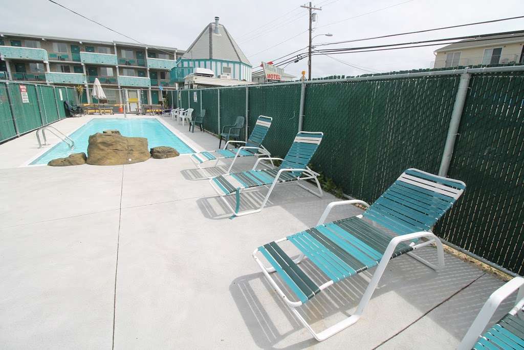 Mark III Motel | 207 Carteret Ave, Seaside Heights, NJ 08751, USA | Phone: (732) 793-4000