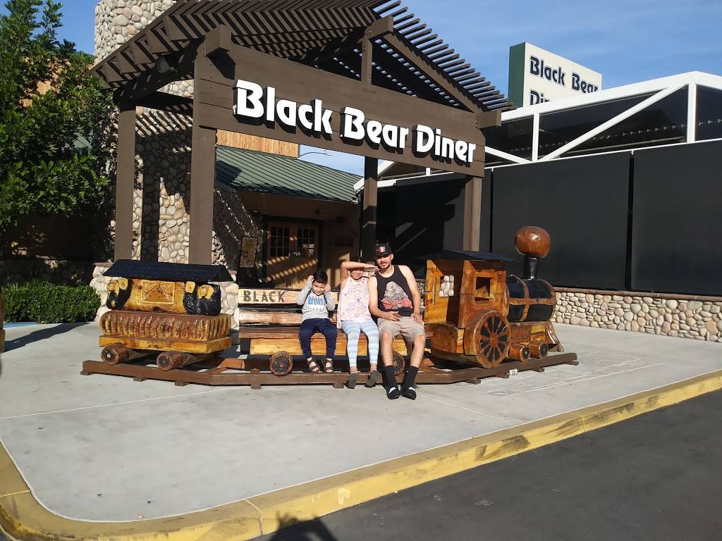 Buena Park Black Bear Diner | 7005 Knott Ave, Buena Park, CA 90620, USA | Phone: (714) 735-1011