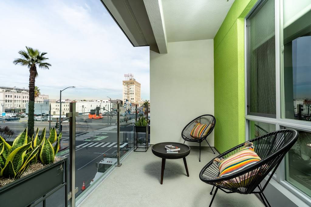 The Pacific Apartments | 230 W 3rd St, Long Beach, CA 90802, USA | Phone: (562) 317-0215