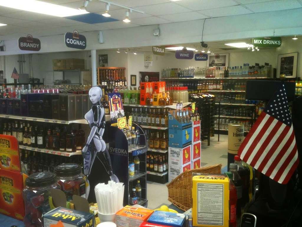 Pirates Liquor | 13712 Termini-San Luis Pass Rd, Galveston, TX 77554 | Phone: (409) 497-4556