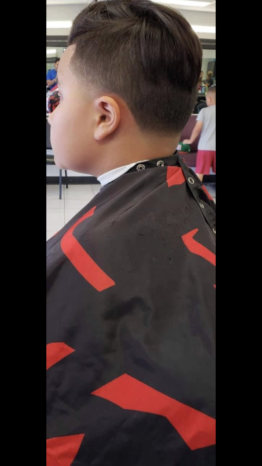 Estilos Latinos Barber & Beauty | 745 W Pleasant Run Rd #107, Lancaster, TX 75146, USA | Phone: (469) 671-1699