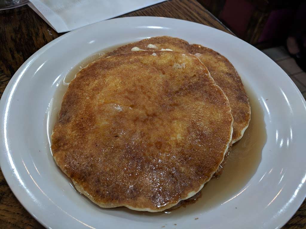 Grannys Pancake Cottage | 5460 Main St, Stephens City, VA 22655, USA | Phone: (540) 508-2434