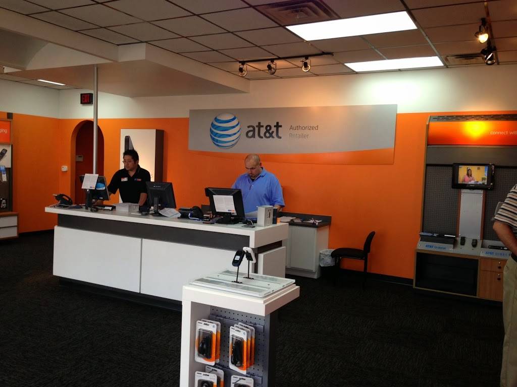 AT&T Store | 5718 4th St Suite E, Lubbock, TX 79416 | Phone: (806) 799-2422