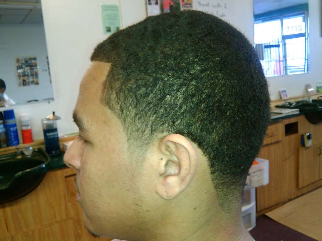 Cuttin Up Barber Shop | 7718 Troost Ave, Kansas City, MO 64131, USA | Phone: (816) 361-1005