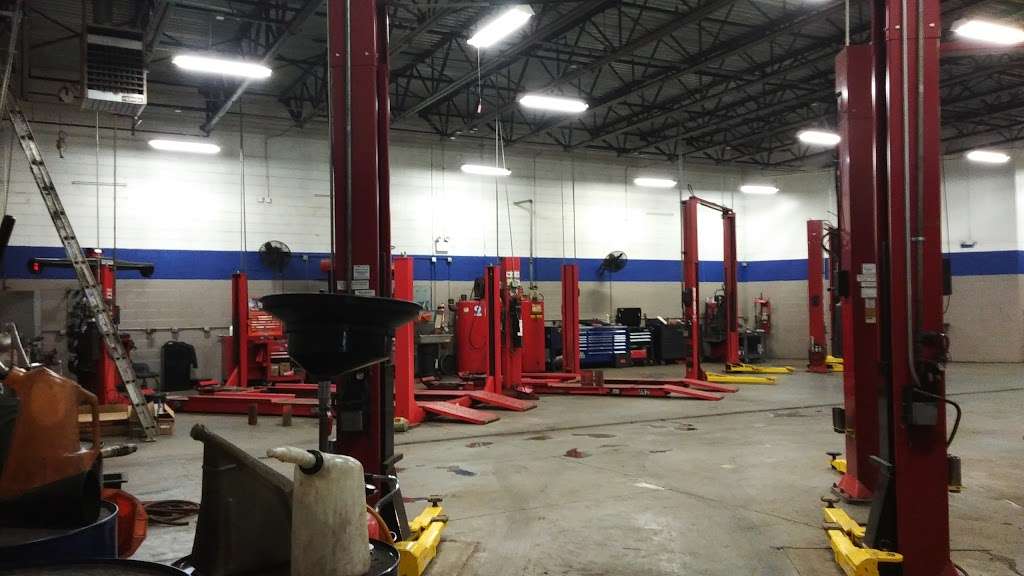 NTB-National Tire & Battery | 871 E Dundee Rd, Palatine, IL 60074, USA | Phone: (847) 776-8540