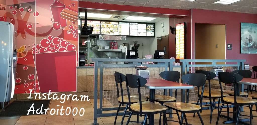 Jack in the Box | 11442 Telegraph Rd, Santa Fe Springs, CA 90670, USA | Phone: (562) 868-1242