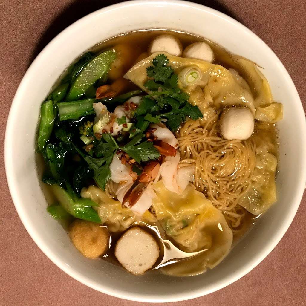 Thai Delight Restaurant | 133 Mt Pleasant Rd, Newtown, CT 06470, USA | Phone: (203) 426-0674