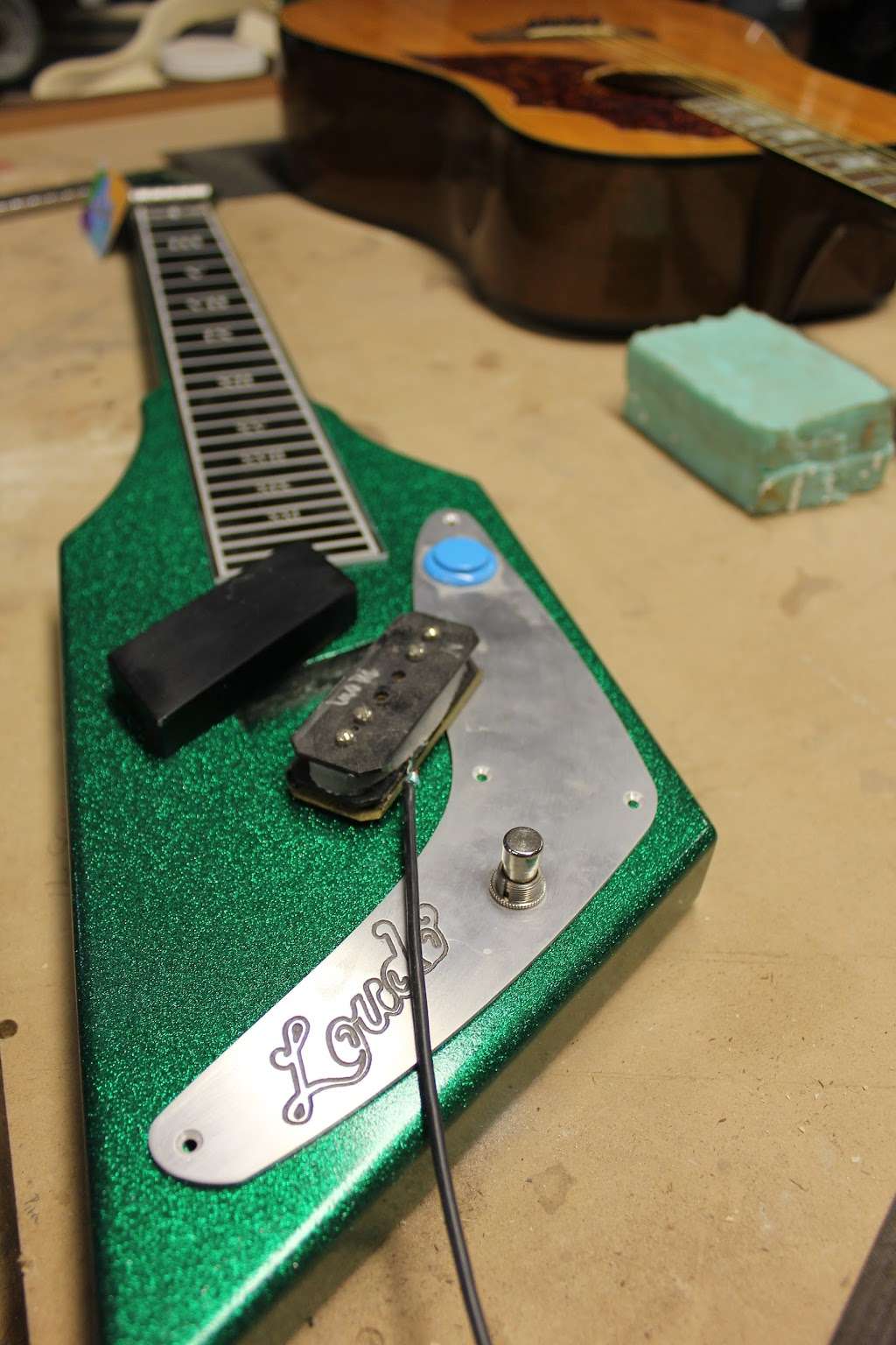 South Jersey Guitar Repair | 556 Haddon Ave # M, Collingswood, NJ 08108, USA | Phone: (856) 357-6321