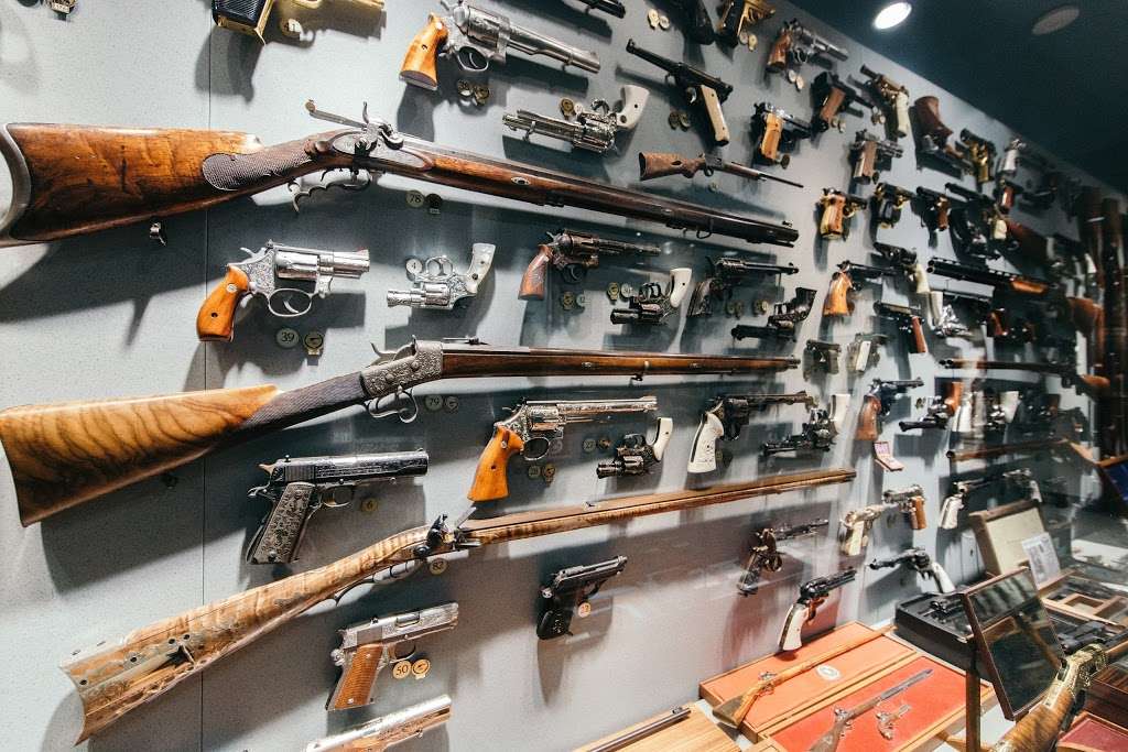 NRA National Firearms Museum | 11250 Waples Mill Rd, Fairfax, VA 22030 | Phone: (703) 267-1600