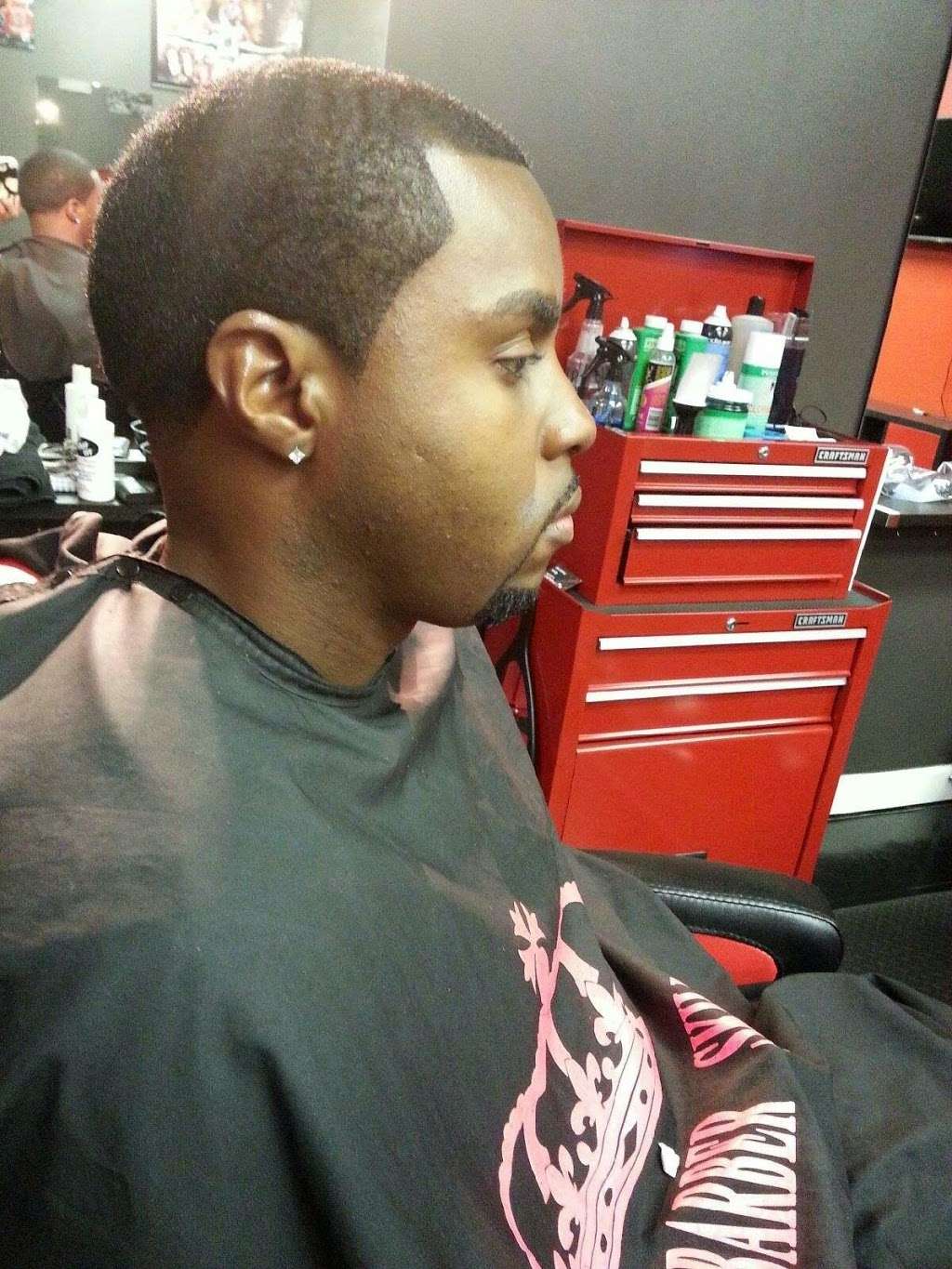 Imperial Cutz Barber Lounge | 5650 Arlington Dr E, Hanover Park, IL 60133 | Phone: (224) 578-1093