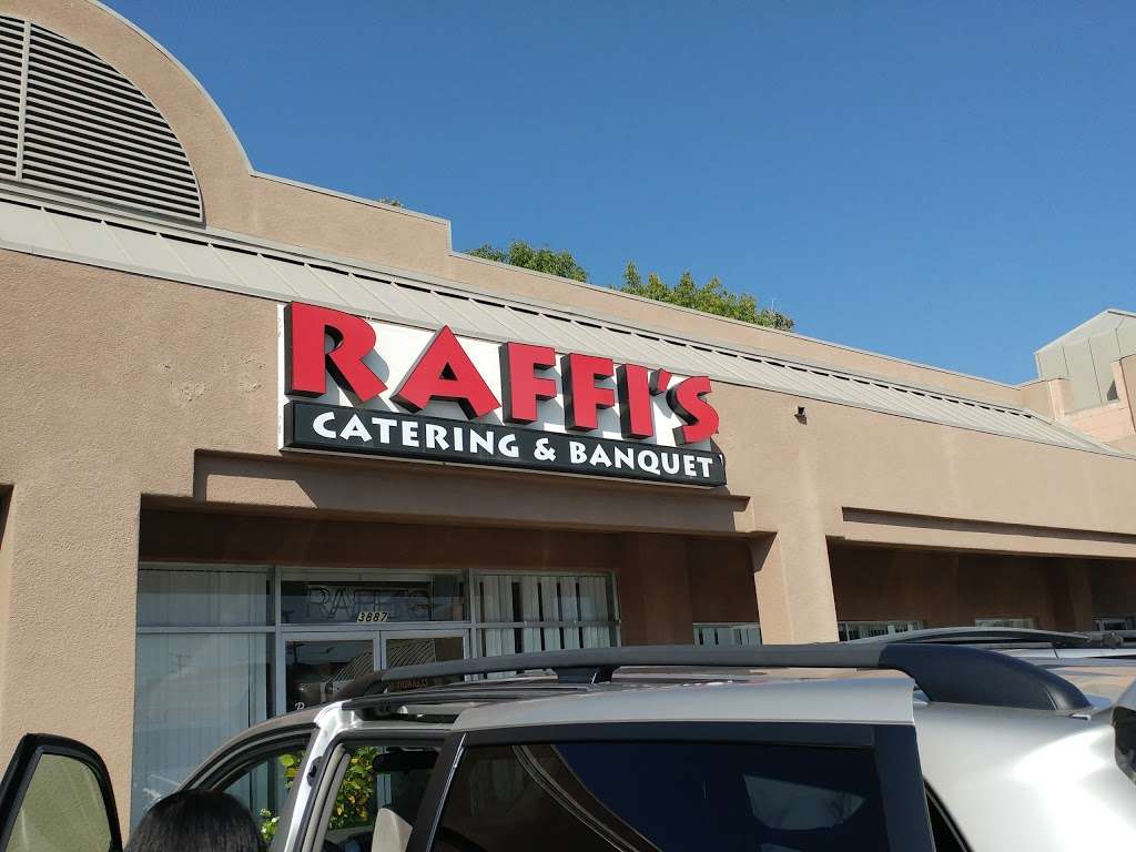 Raffi’s Catering and Banquet | 3887 E Sierra Madre Blvd, Pasadena, CA 91107, USA | Phone: (626) 351-0900