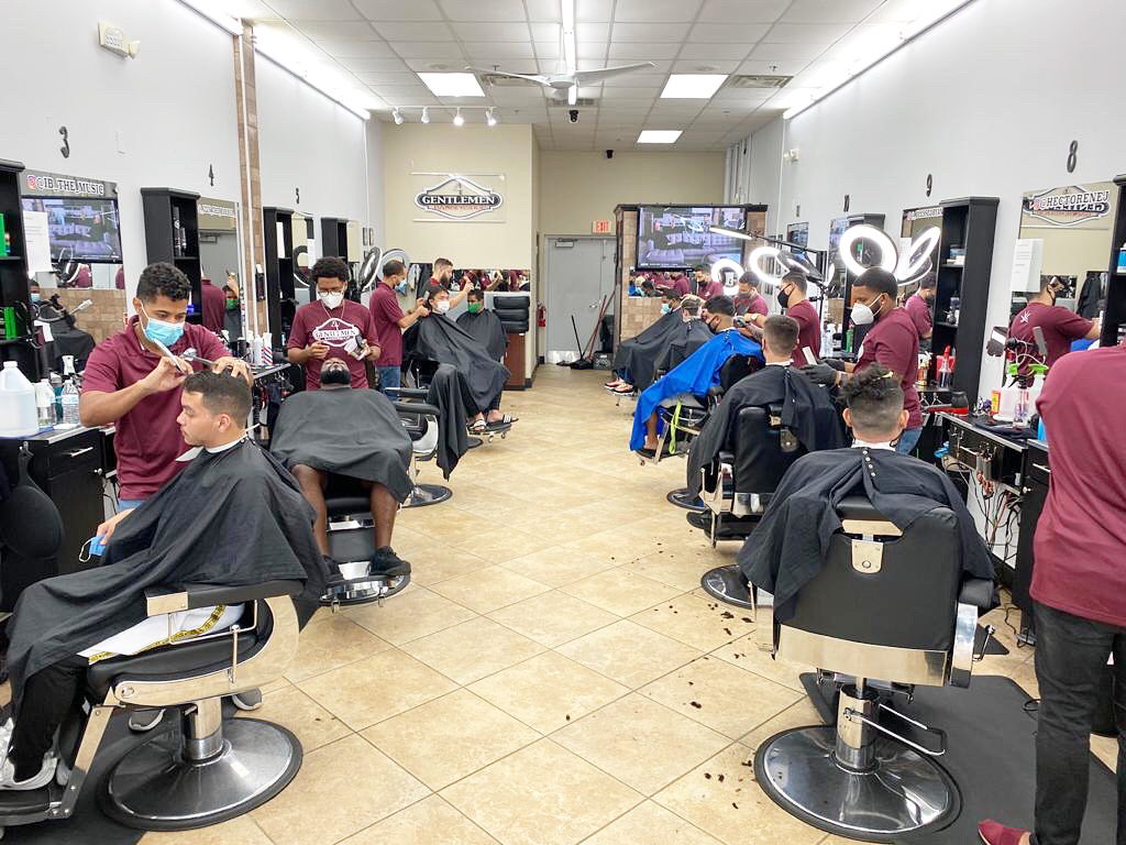 4 Gentlemen Barbershop | 12789 Waterford Lakes Pkwy #4, Orlando, FL 32828, USA | Phone: (407) 757-2781