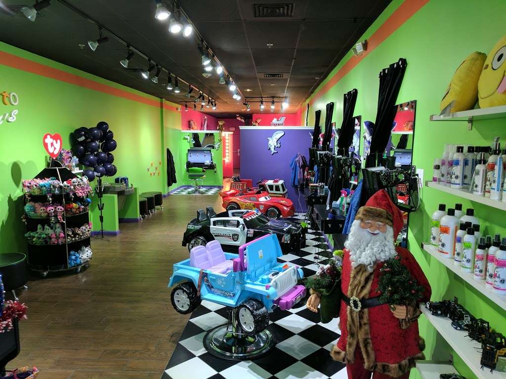 Sharkeys Cuts For Kids | 8971 Ox Rd #170, Lorton, VA 22079, USA | Phone: (703) 690-0900