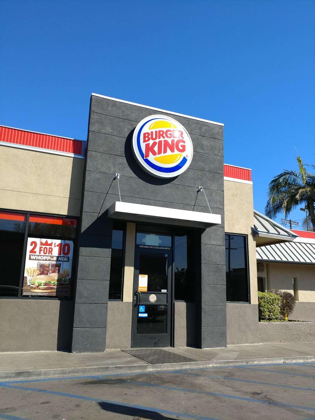 Burger King | 3036 Crenshaw Blvd, Los Angeles, CA 90016, USA | Phone: (213) 737-2622