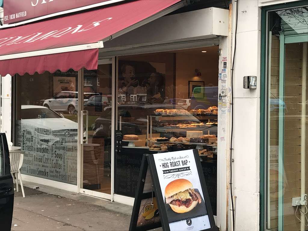 Simmons Bakers | 8 Station Parade, Cockfosters Road, Barnet, Cockfosters EN4 0DL, UK | Phone: 020 8447 5737