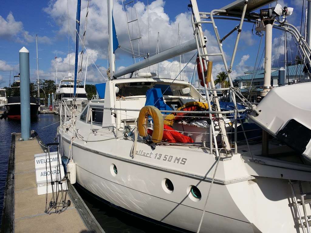 Lauderdale Marine Center | 2029 SW 20th St, Fort Lauderdale, FL 33315, USA | Phone: (954) 713-0333