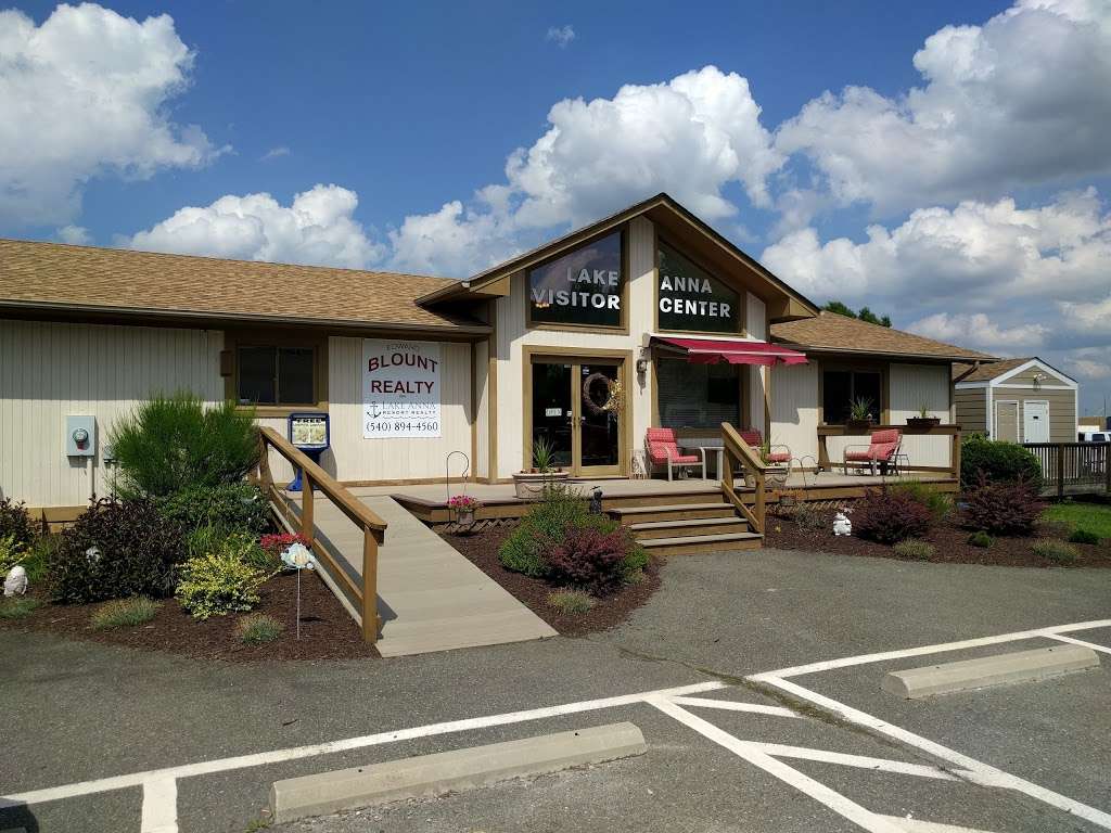 The Lake is Great Store | 208 Lake Front Dr, Mineral, VA 23117, USA | Phone: (540) 872-0684