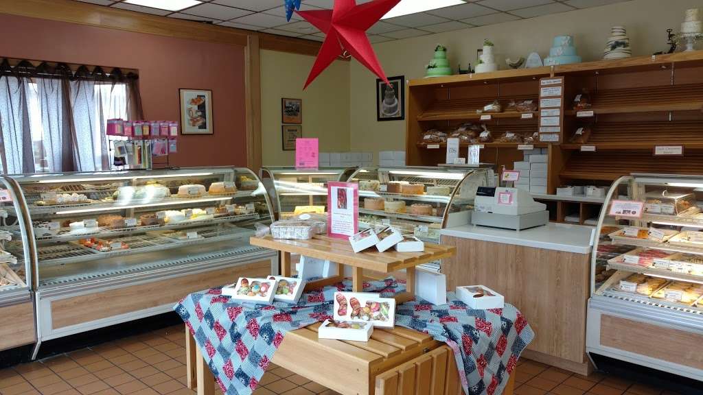 Herbs Bakery | 1020 Larkin Ave, Elgin, IL 60123, USA | Phone: (847) 741-0249