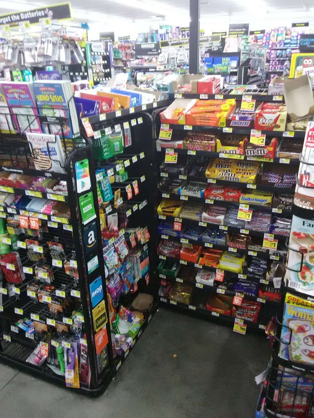 Dollar General | 160 N 4th St, Eagle Lake, FL 33839 | Phone: (863) 293-3121