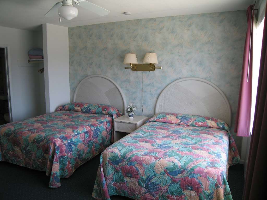 Apollo Resort Motel | 407 E St Paul Ave, Wildwood Crest, NJ 08260 | Phone: (609) 522-9300