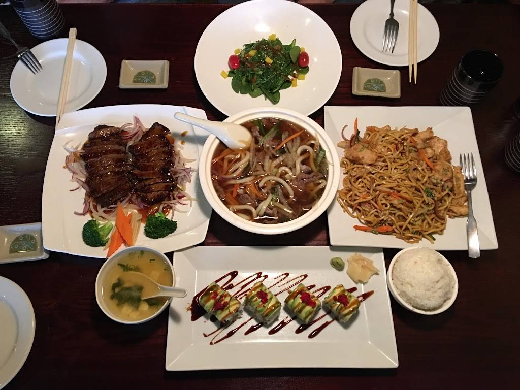 Nana Asian Fusion & Sushi Bar | 4511 N Oakland Ave, Milwaukee, WI 53211, USA | Phone: (414) 967-8888