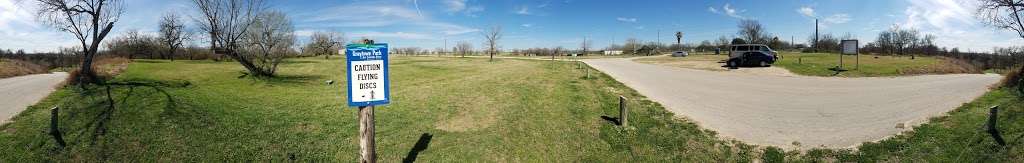 Graytown Park Disc Golf | 1239 County Rd 125, Elmendorf, TX 78112, USA | Phone: (866) 345-7272