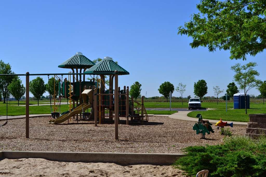 Palmer Valley Park | 2825 Tanaga Basin, New Lenox, IL 60451 | Phone: (815) 485-3584