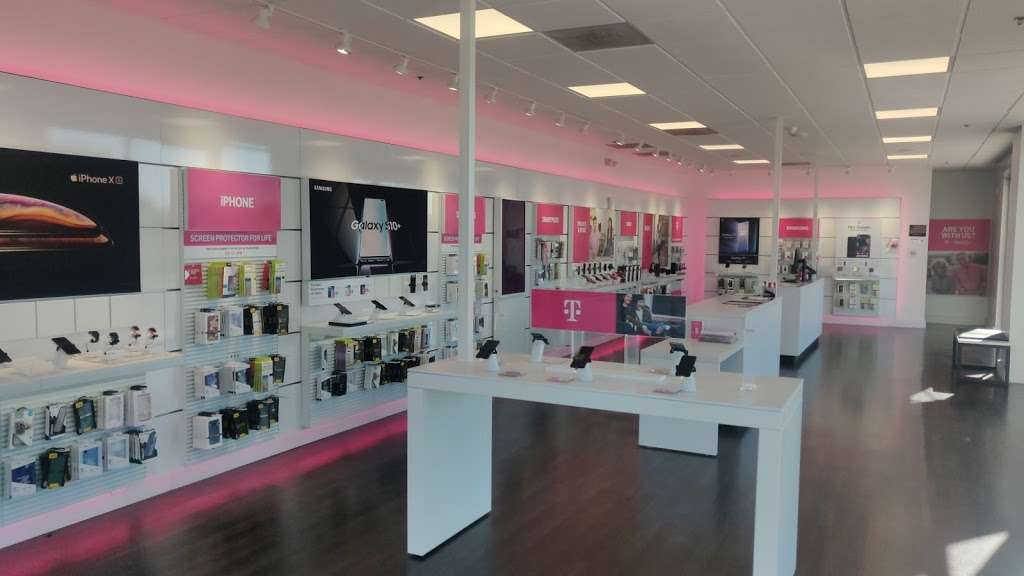 T-Mobile | 6032 FM3009 #190, Schertz, TX 78154, USA | Phone: (210) 474-0354