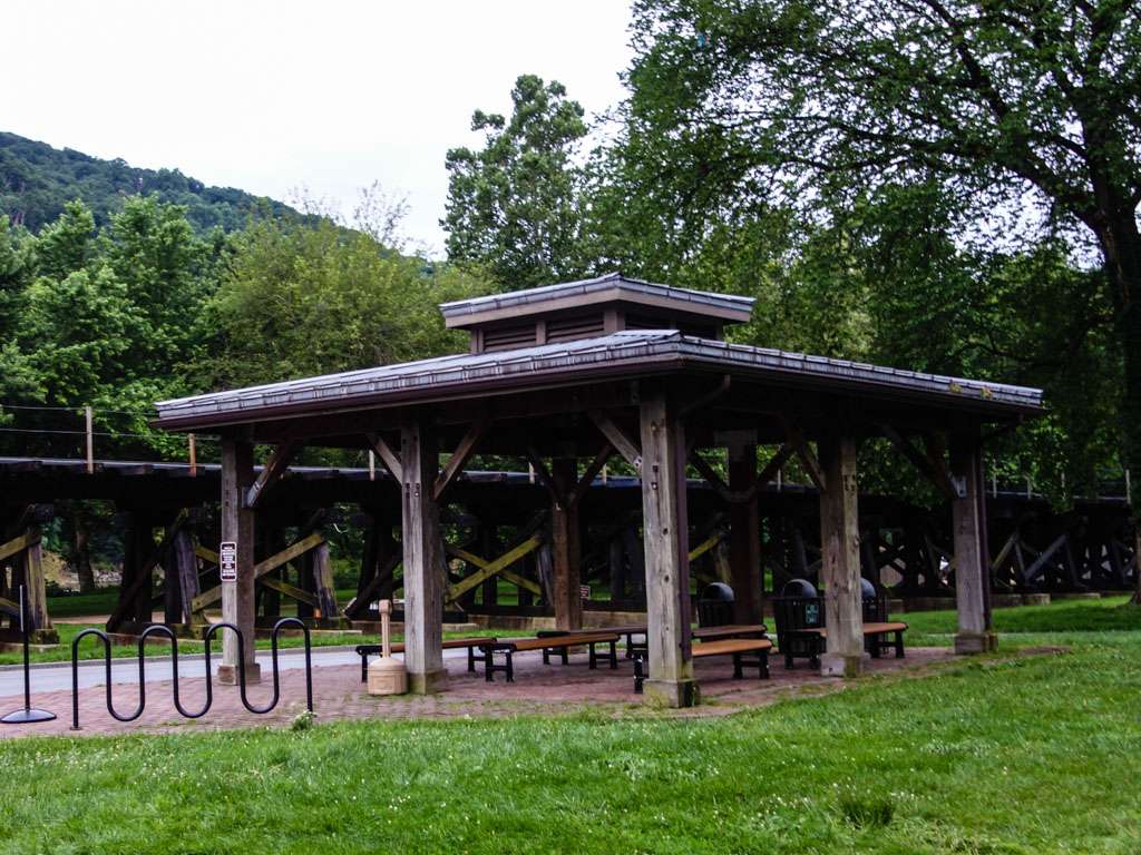 Potomac Heritage National Scenic Trail | P. O. Box B, Harpers Ferry, WV 25425, USA | Phone: (304) 535-4014