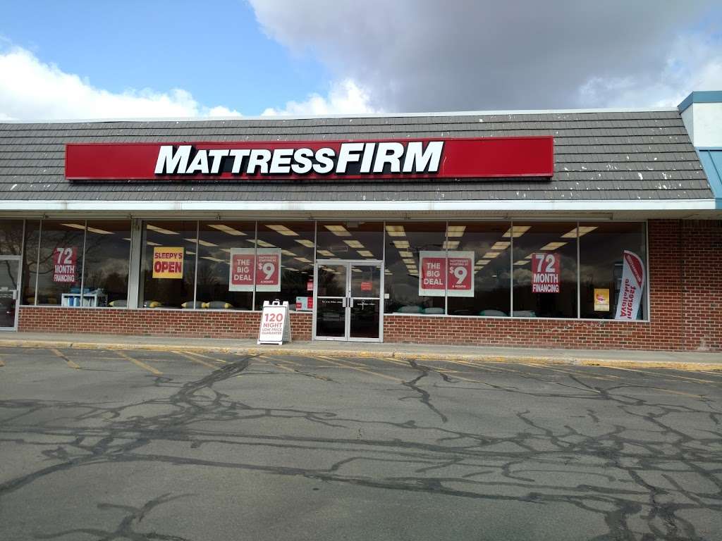 Mattress Firm Sussex County Mall | 13 Hampton House Rd, Newton, NJ 07860, USA | Phone: (973) 579-2927