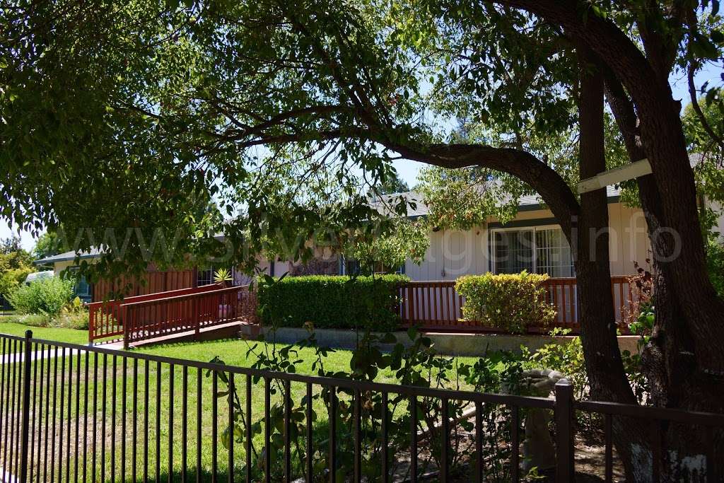 Pleasant Hill Gardens II | 1900 Hoover Ave, Pleasant Hill, CA 94523, USA | Phone: (925) 324-2612