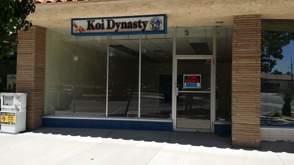 Koi Dynasty/Koral Reef | 12244 Pearblossom Hwy, Pearblossom, CA 93553, USA | Phone: (661) 944-9258